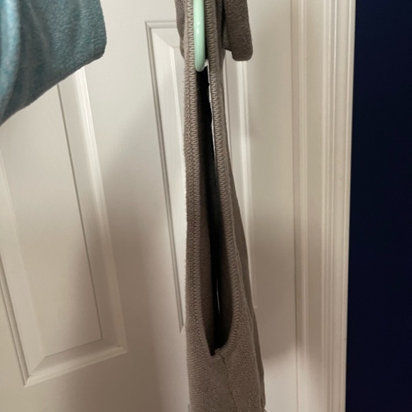 Turtle neck cardigan - Picture 3 of 3